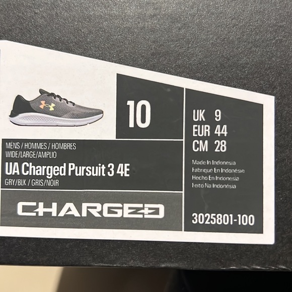 Men's UA Charged Pursuit 3 Running Shoes Sz 10 (4E extra wide) - Picture 7 of 8